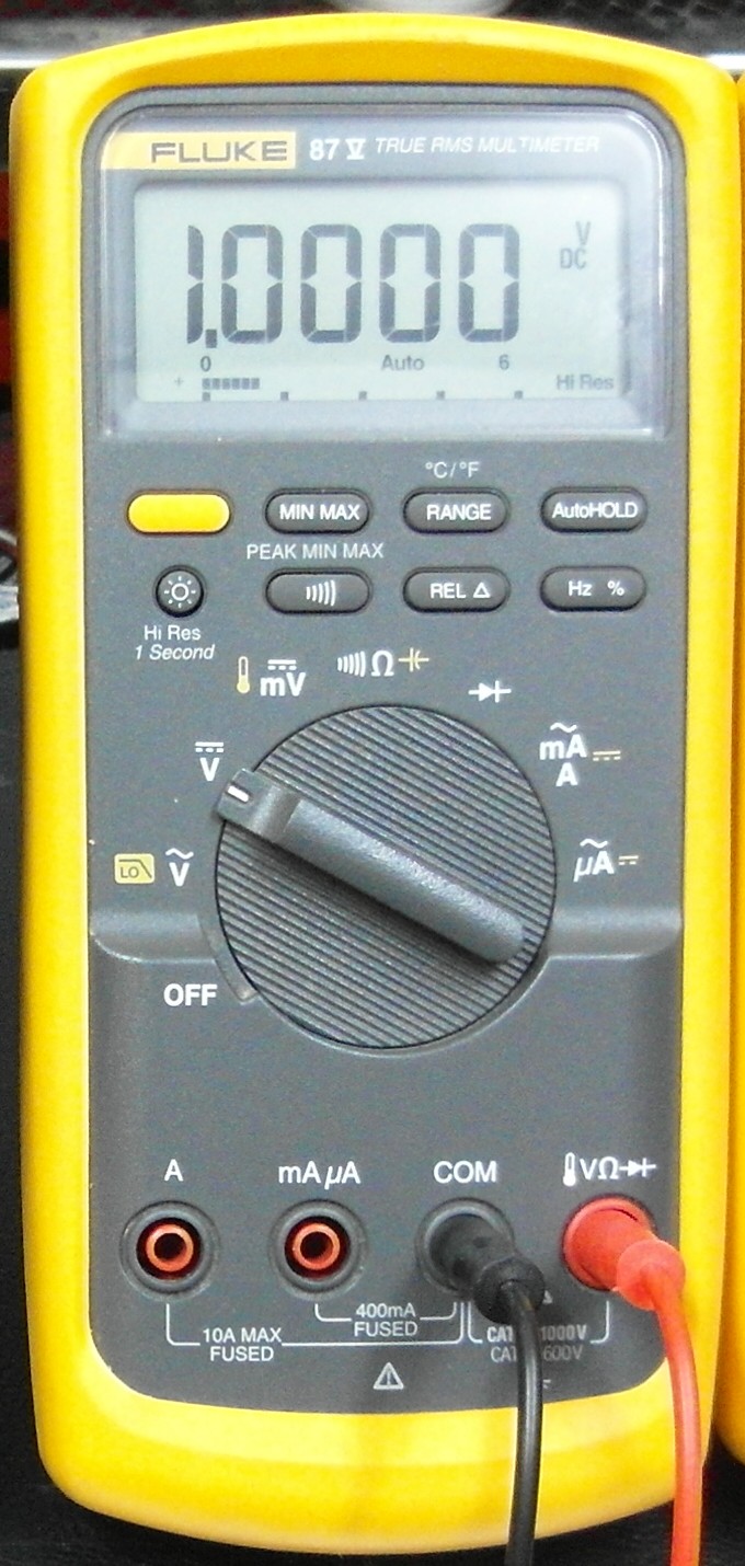 Digitalni multimeter